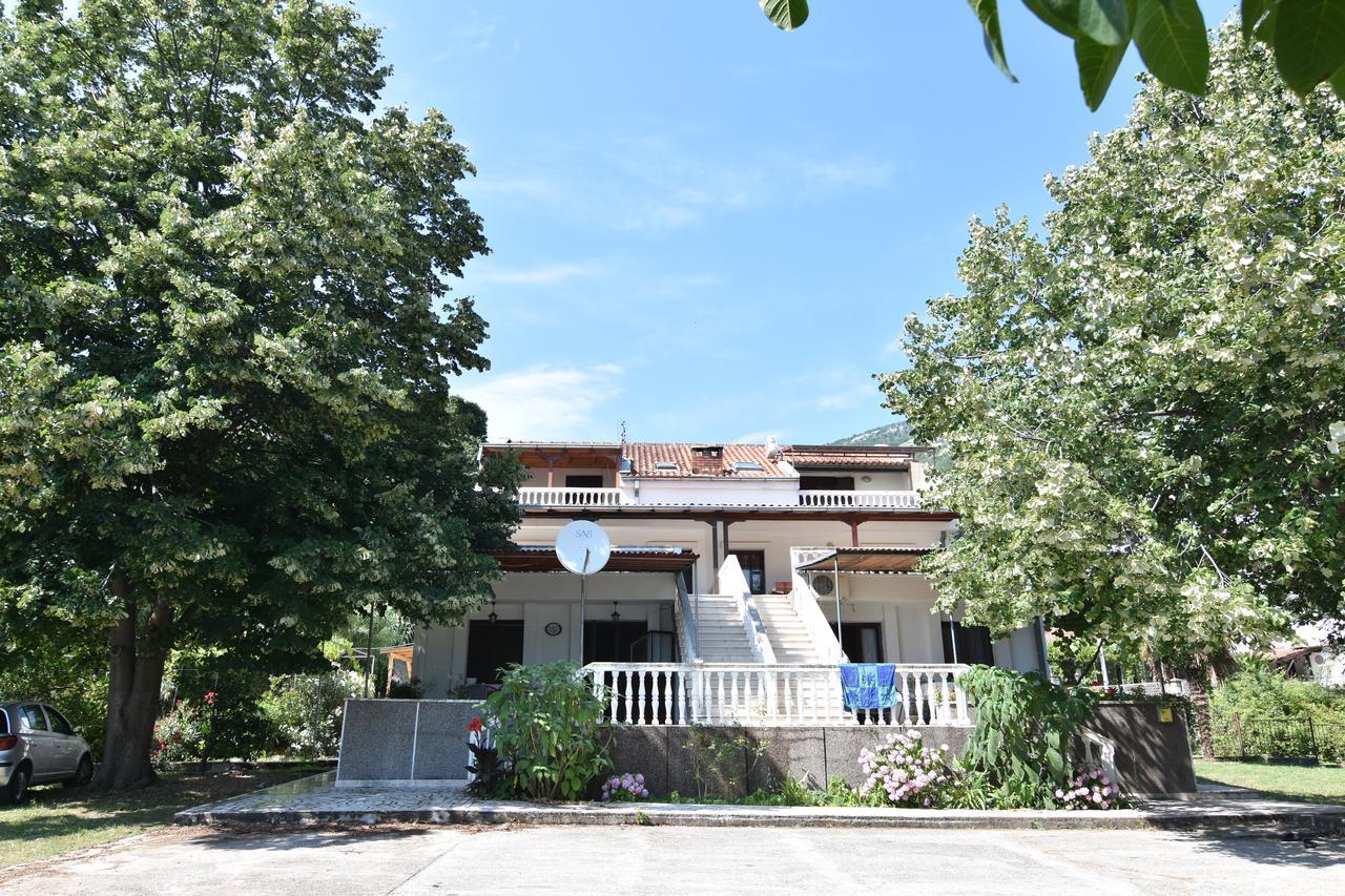 Vuko I Magdalena Midzor Apartment Petrovac Exterior photo
